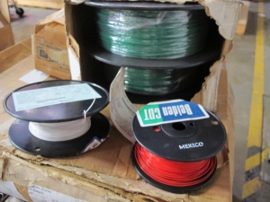 LOT TO INCLUDE: (2) WIRES, 1000 FT LG SIZE, SS MATERIAL, SECURITY SYSTEM E-FIELD KIND. GREEN PLASTIC INSULATION REF MODEL 2361-2, (7) WIRES, ELECTRICAL TYPE, 18 AWG SIZE, 600V RATING, TINNED OR UNTINNED COPPER MATERIAL, SWITCHBOARD "TYPE SIS" KIND. 16 STRAND, CROSS LINKED POLYETHYLENE INSULATION, HEAT AND FLAME RESISTANT, (3) WIRE, 0.062" DIA SIZE, ANNEALED AND COLD DRAWN, 18-8, 302 OR 304 SS MATERIAL. 1 LB. SPOOL, (2) ASSEMBLIES, PLUG AND STEM TYPE. . LOADING & HANDLING FEE $15-4090
